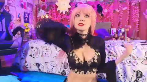 Snapshot of alicebenett_ chatting on July 2026 10:36:01 PM online show from July 2026 10:36:01 PM