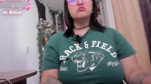 Alice Brinck online show from February 2025 09:00:01 PM