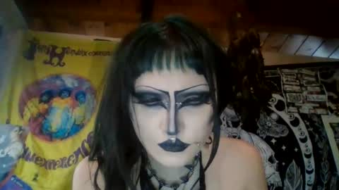alicectomyy online show from June 2026 06:06:02 PM