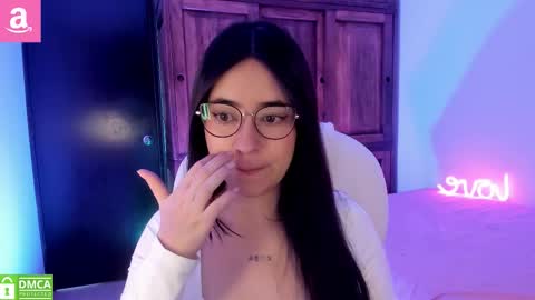 Aliceee  ..   97YP9VWGZHrefnav wishlist lists 1 online show from October 2025 01:01:01 PM