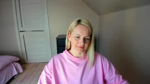 Snapshot of alicee__grace chatting on March 2025 09:24:02 AM Alicee online show from March 2025 09:24:02 AM