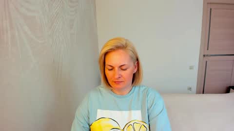 Alicee online show from April 2026 10:10:01 AM