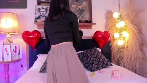 Snapshot of alicee_milf_ chatting on February 2025 11:05:02 AM Aleja online show from February 2025 11:05:02 AM