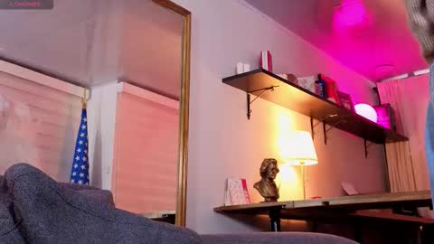 Snapshot of alicee_milf_ chatting on September 2025 11:25:01 AM Aleja online show from September 2025 11:25:01 AM