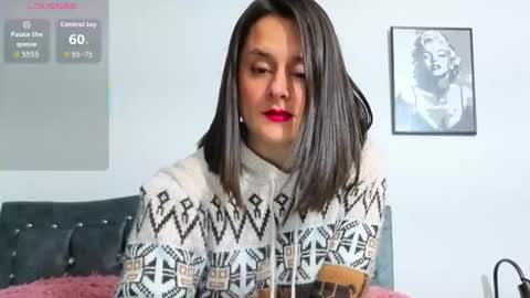 Snapshot of alicee_milf_ chatting on September 2025 11:15:01 AM Aleja online show from September 2025 11:15:01 AM