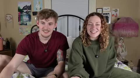 Snapshot of aliceinaceland chatting on September 2025 03:28:01 AM AliceInAceland online show from September 2025 03:28:01 AM