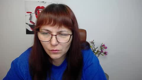 Snapshot of aliceinks chatting on October 2025 06:23:01 AM AliceInks online show from October 2025 06:23:01 AM