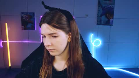 Alice online show from September 2025 05:21:01 AM