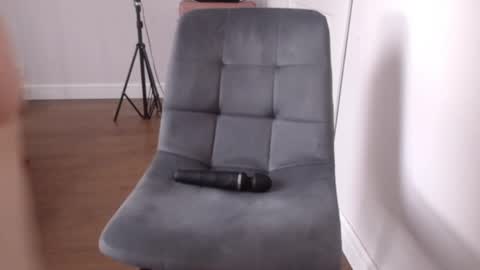 Alice online show from April 2026 12:53:02 PM