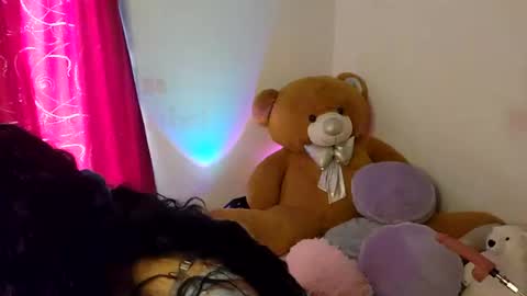Alicekingdom online show from July 2026 07:31:02 PM
