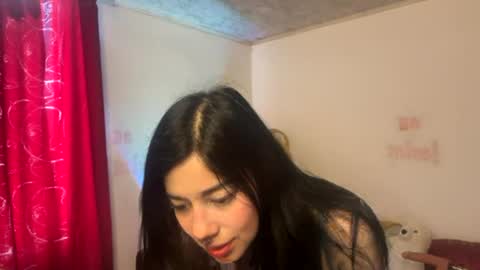 Alicekingdom online show from August 2026 08:44:01 PM