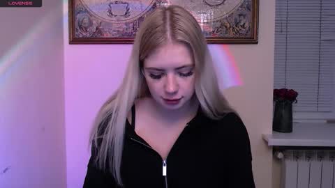 Snapshot of alicemeow_ chatting on November 2025 07:40:01 AM Alice online show from November 2025 07:40:01 AM