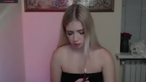 Snapshot of alicemeow_ chatting on November 2025 08:58:01 AM Alice online show from November 2025 08:58:01 AM