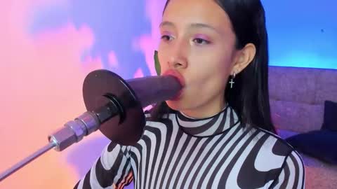 Snapshot of alicemoon__ chatting on December 2025 10:00:02 AM Alicee online show from December 2025 10:00:02 AM