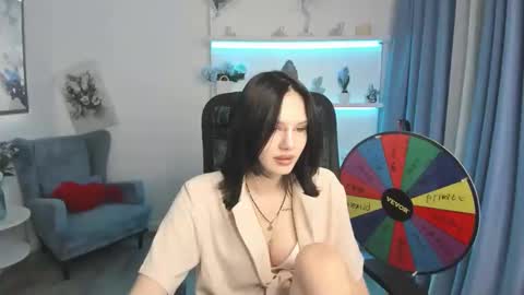 Snapshot of alicepertime chatting on June 2026 07:29:01 PM alicepertime online show from June 2026 07:29:01 PM