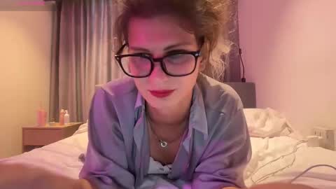 AlicePinkhead online show from February 2026 07:50:01 AM