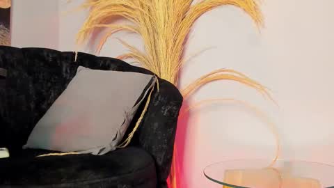 Snapshot of alicepoixxxon chatting on October 2025 01:33:02 AM ALICE online show from October 2025 01:33:02 AM