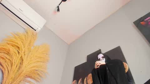 Snapshot of alicepoixxxon chatting on October 2025 03:52:02 AM ALICE online show from October 2025 03:52:02 AM