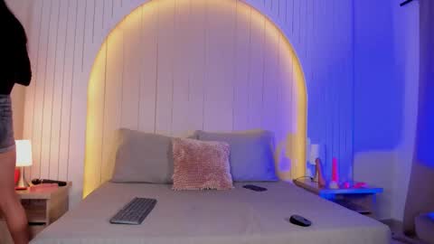 Snapshot of alicesandoval_ chatting on December 2025 11:37:01 AM ALICE online show from December 2025 11:37:01 AM