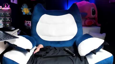 alicetaylor_1 online show from January 2026 10:25:02 PM