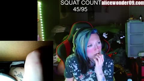 Snapshot of alicewonder52 chatting on February 2025 03:44:02 AM Alice online show from February 2025 03:44:02 AM