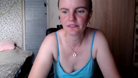 Snapshot of alicexbaby chatting on June 2026 12:20:01 PM Alicexbaby online show from June 2026 12:20:01 PM