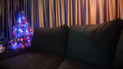 Snapshot of alicexsquirt chatting on December 2024 07:33:02 AM Alice online show from December 2024 07:33:02 AM