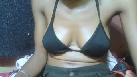 alicia253177 online show from February 2025 12:28:01 PM