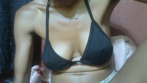 alicia253177 online show from February 2025 12:01:02 PM