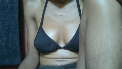 alicia253177 online show from February 2025 01:05:02 PM