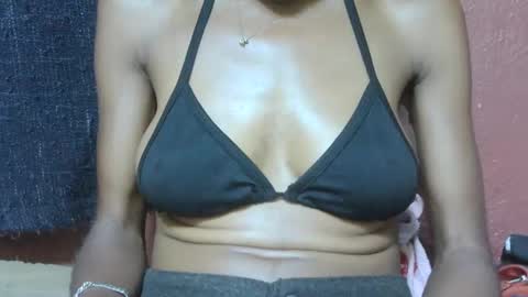 alicia253177 online show from February 2025 02:33:01 PM