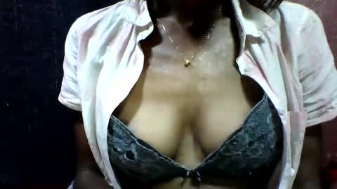 alicia253177 online show from September 2025 07:43:01 AM