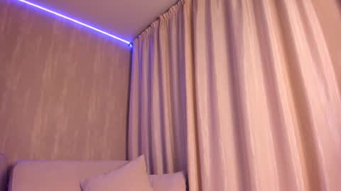 Snapshot of alicia_bigtasty chatting on September 2025 04:52:02 PM Alicia FANSLY online show from September 2025 04:52:02 PM