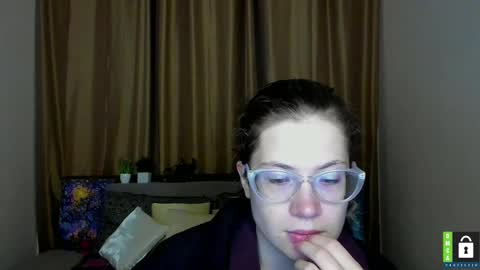 Alicia online show from October 2025 11:11:01 AM