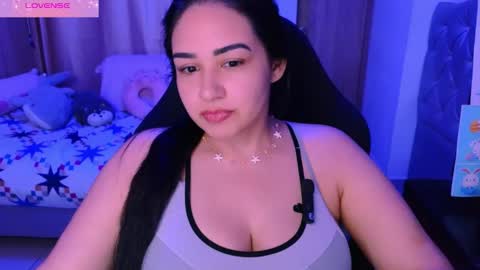 Snapshot of alicia_hotxx chatting on June 2026 07:03:02 PM alison online show from June 2026 07:03:02 PM