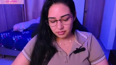 Snapshot of alicia_hotxx chatting on June 2026 06:10:01 PM alison online show from June 2026 06:10:01 PM