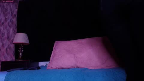 Alicia Kyse  online show from November 2025 03:05:01 AM