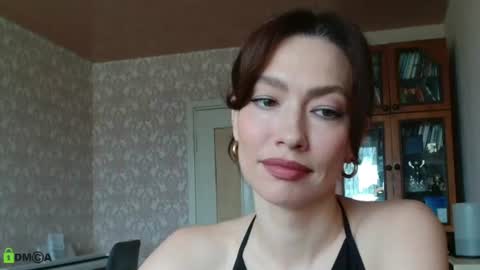 Snapshot of alicia_savory chatting on June 2026 07:17:01 AM Alicia online show from June 2026 07:17:01 AM