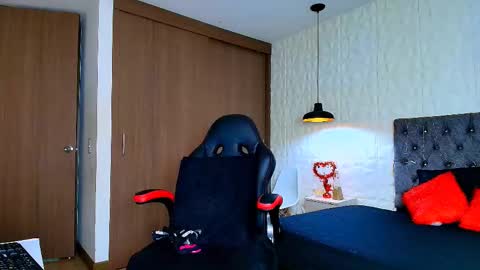 Snapshot of alicia_wonder_dl chatting on November 2025 12:17:01 PM Ali online show from November 2025 12:17:01 PM