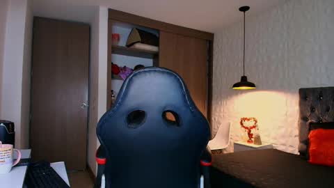 Snapshot of alicia_wonder_dl chatting on November 2025 12:22:02 PM Ali online show from November 2025 12:22:02 PM