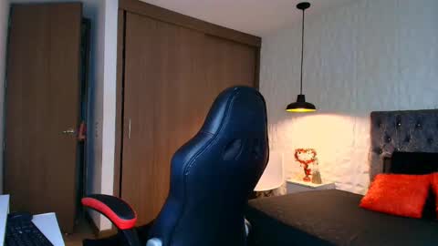 Snapshot of alicia_wonder_dl chatting on November 2025 11:43:02 AM Ali online show from November 2025 11:43:02 AM