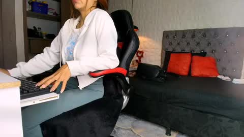 Ali online show from April 2026 12:09:02 PM