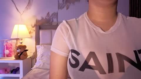 Snapshot of alicialevy chatting on December 2025 11:41:01 AM LUNA online show from December 2025 11:41:01 AM