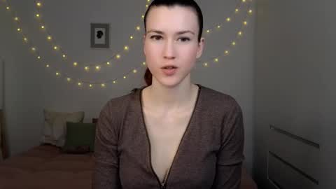 Snapshot of alicianoveli chatting on February 2026 02:57:02 PM alicianoveli online show from February 2026 02:57:02 PM