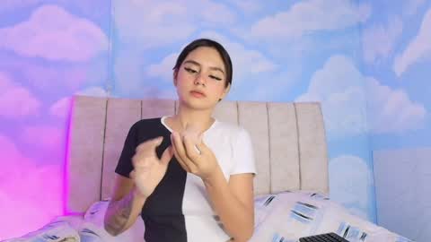 Aliclark online show from April 2026 07:11:02 PM