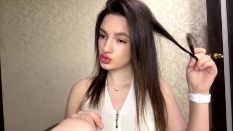 Snapshot of alidagenthner chatting on February 2026 03:35:02 PM Niki online show from February 2026 03:35:02 PM