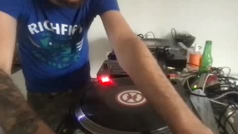 busco rockera online show from August 2026 05:34:02 PM