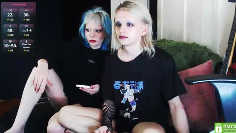 Snapshot of alien_bella chatting on December 2024 01:07:01 AM Alien Bella online show from December 2024 01:07:01 AM