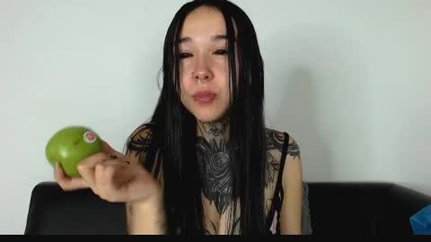    online show from April 2026 01:27:01 AM