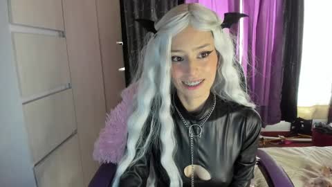 Aiko  Independent Model  online show from February 2025 08:36:01 PM